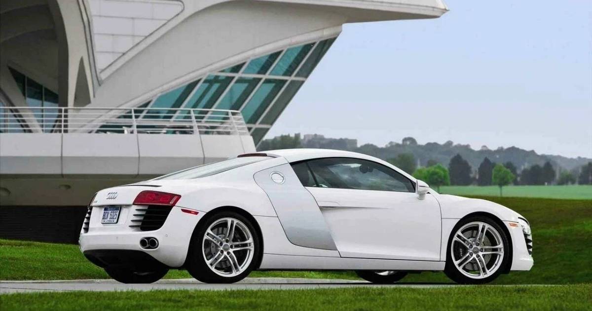 Witty White Nicknames for Cars